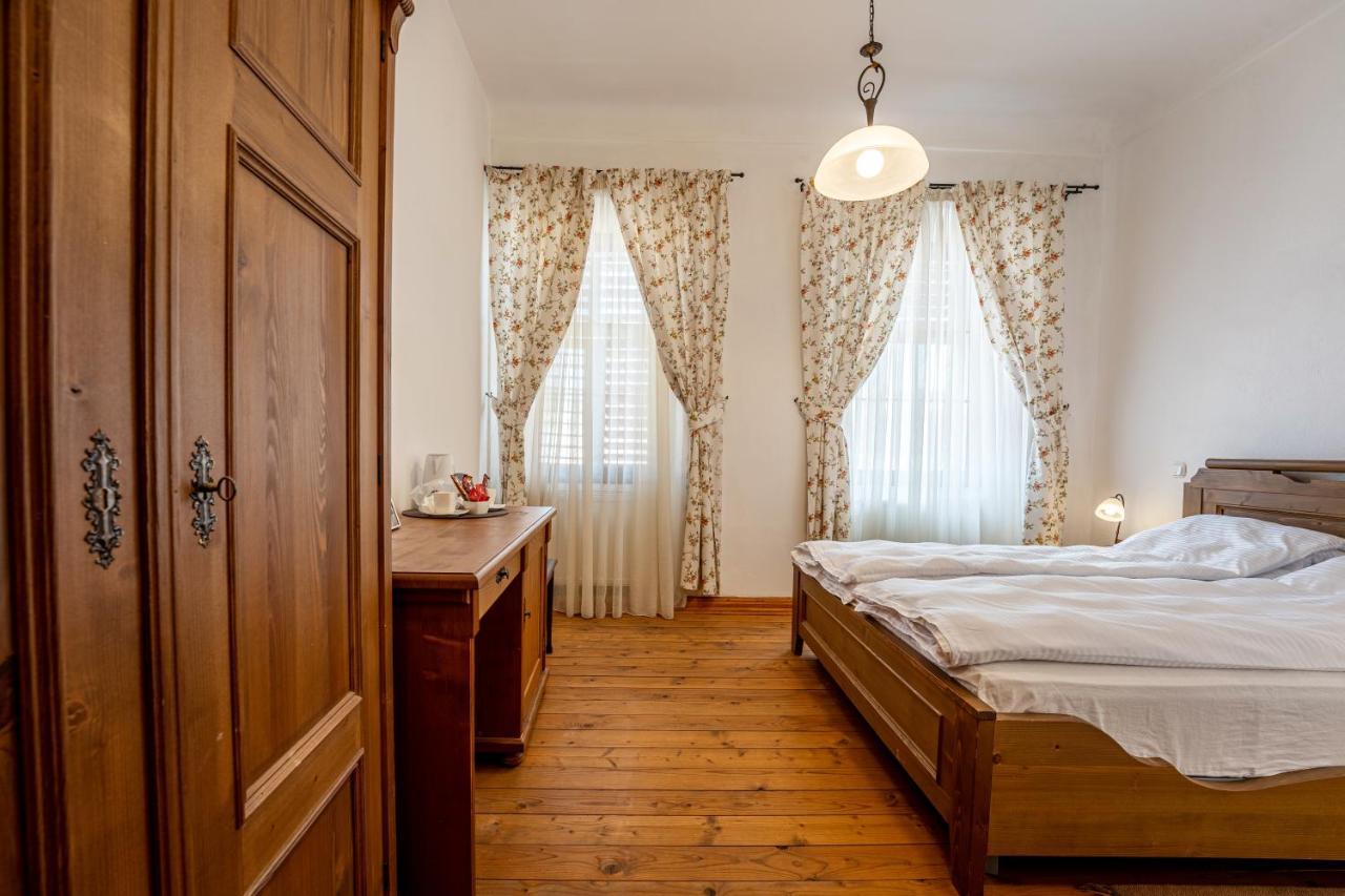 Casa Kroner Sighişoara Exteriör bild
